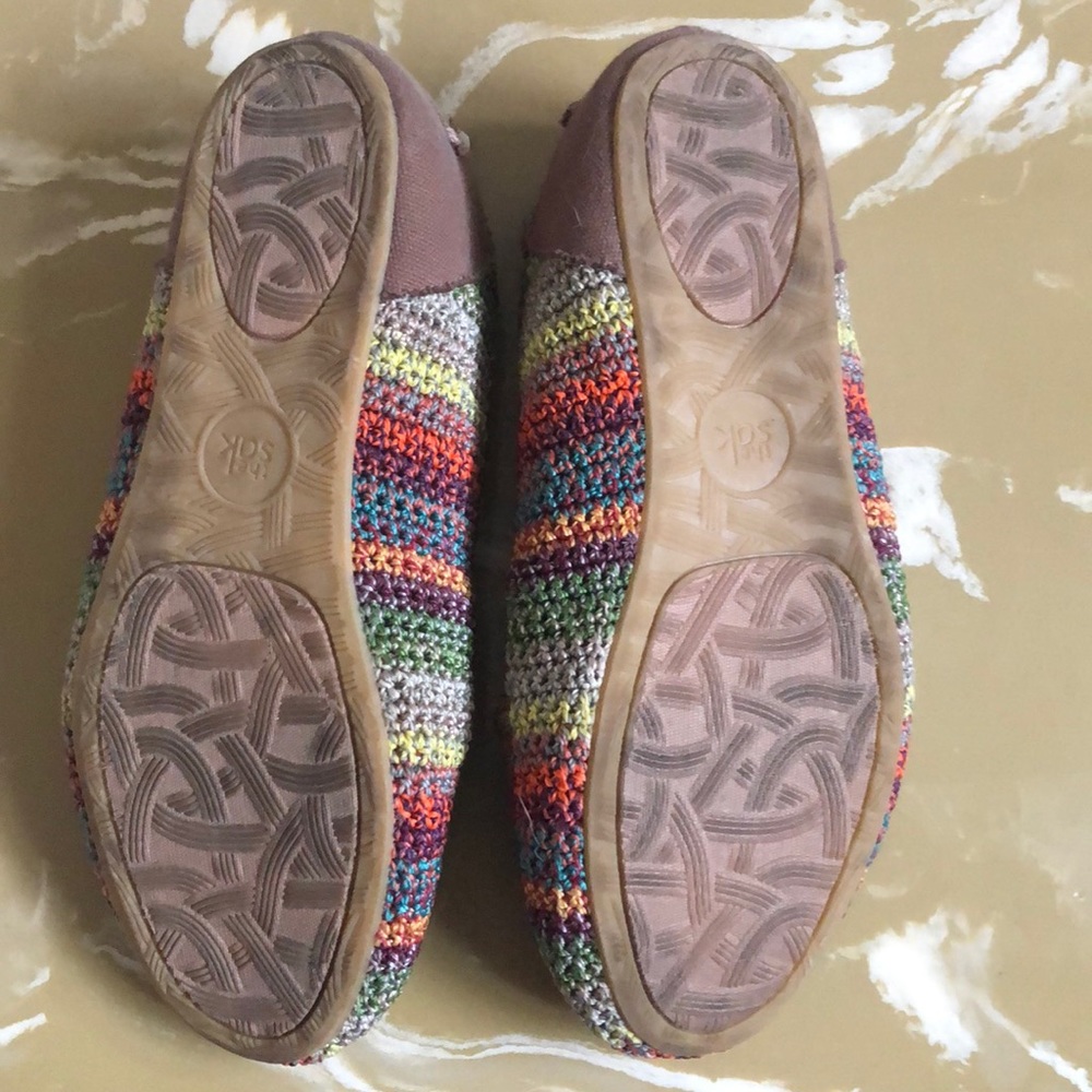 Slide on shoes - Picture 3 of 4